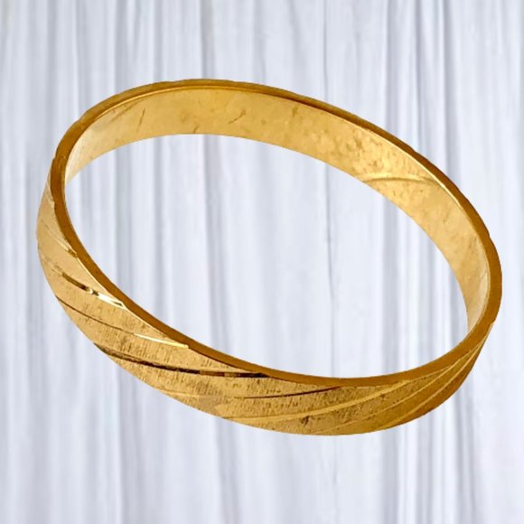 Monet Vintage Bangle Bracelet Gold Plated Metal Etched Brushed - Picture 2 of 10
